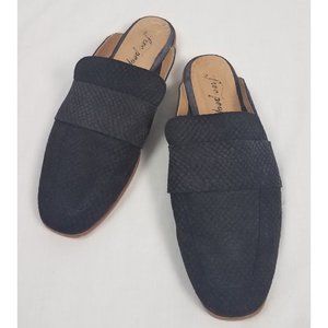 Free People Women's Sz. 8.5 Navy Snakeskin Embossed Suede At Ease Loafer Mules